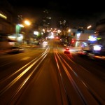 Time-lapse de noche en un coche